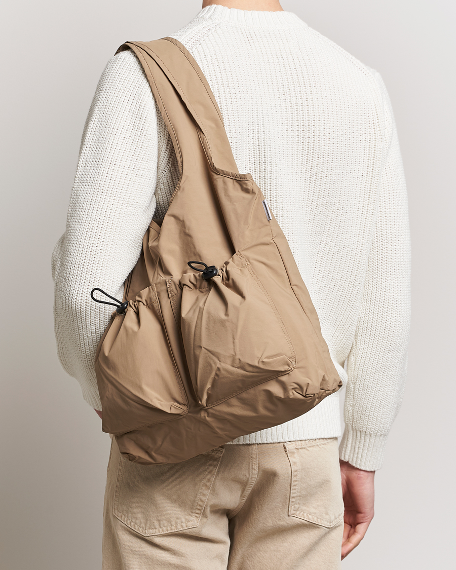 Mies | Contemporary Creators | mazi untitled | Nylon Bore Bag Beige