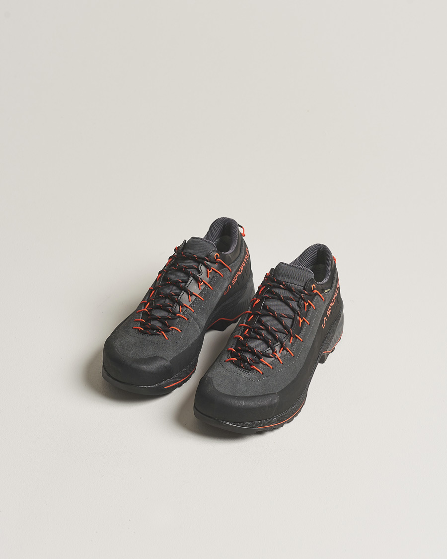 Mies | Vaelluskengät | La Sportiva | TX4 Evo GTX Hiking Shoes Carbon/Cherry Tomato
