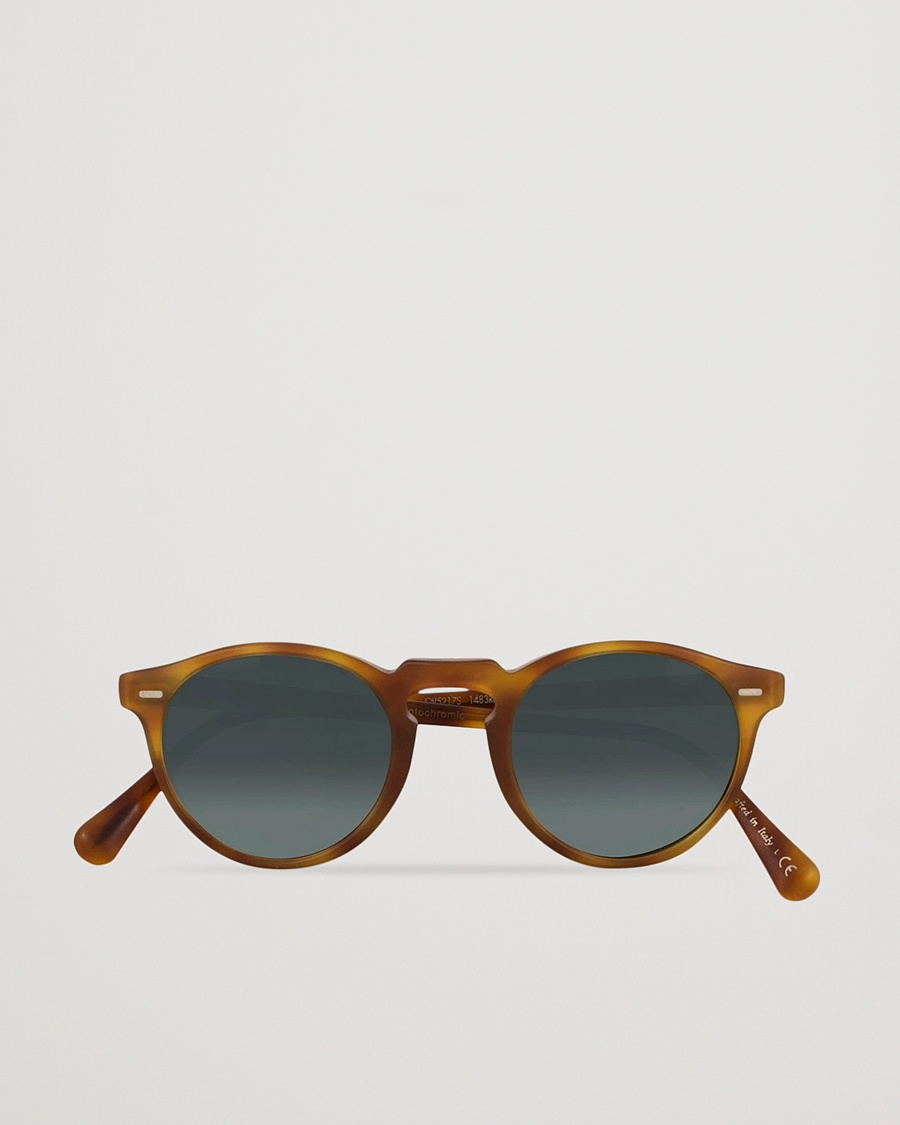 Oliver Peoples Gregory Peck Sunglasses Semi Matte/Indigo Photochromic – Ruskea