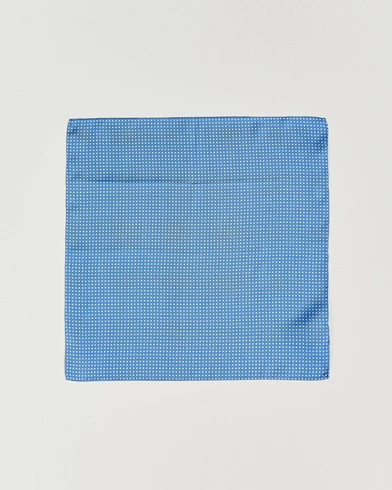Mies | Taskuliinat | Amanda Christensen | Handkerchief Dot Silk Sky Blue