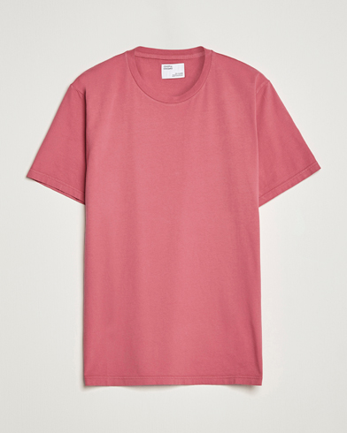 Mies | Wardrobe Basics | Colorful Standard | Classic Organic T-Shirt Raspberry Pink
