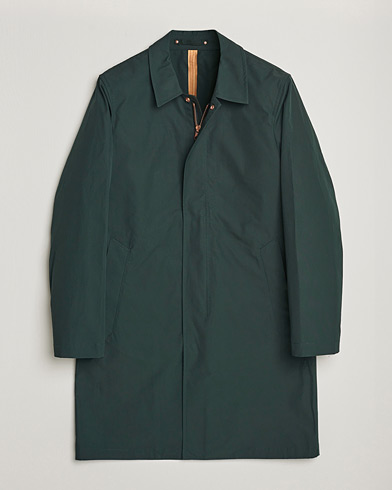Mies | Tyylikkäänä sateella | Private White V.C. | Unlined Cotton Ventile Mac Coat 3.0 Racing Green