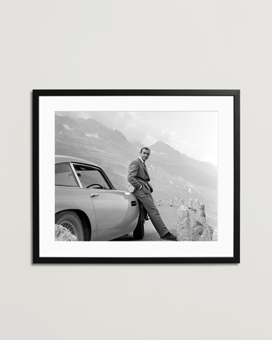 Mies | Taulut | Sonic Editions | Framed Connery And His Aston Martin