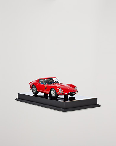 Mies | Joululahjavinkkejä | Ralph Lauren Home | Ferrari 250 GTO Model Car Red
