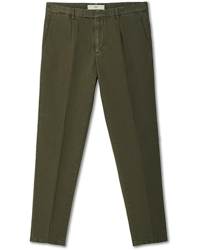 Pellavahousut |  Easy Fit Pleated Linen Trousers Olive