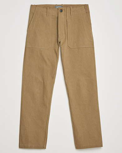 Mies |  | Private White V.C. | Maker´s Cotton Herringbone Trousers Sand