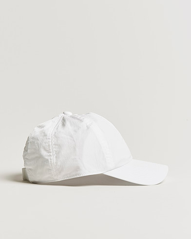 Mies |  | J.Lindeberg | Elijah Crinkle Nylon Logo Cap White