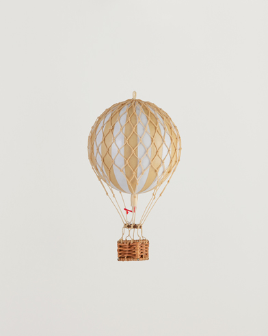 Mies | Kotiin | Authentic Models | Floating In The Skies Balloon White Ivory