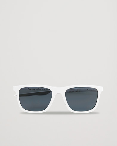 Miehet | Neliskulmaiset aurinkolasit | Prada Linea Rossa | 0PS 10WS Polarized Sunglasses White
