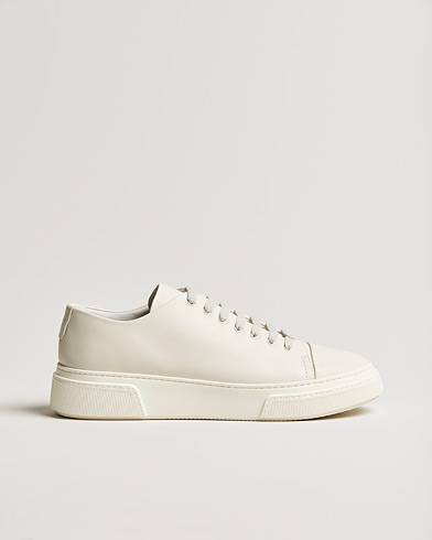 Mies | Tennarit | Giorgio Armani | Plain Sneakers Off White