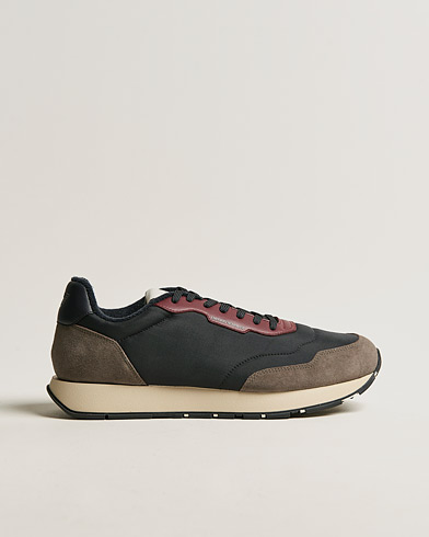 Mies | Mustat tennarit | Emporio Armani | Running Sneaker Black