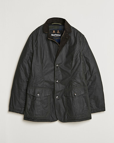 Mies | Takit | Barbour Lifestyle | Winter Lutz Waxed Jacket Sage