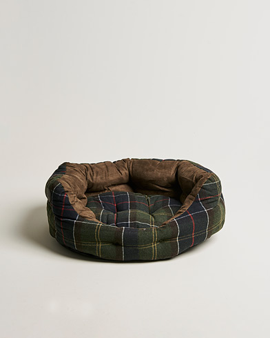 Mies | Best of British | Barbour Lifestyle | Luxury Dog Bed 24' Classic Tartan