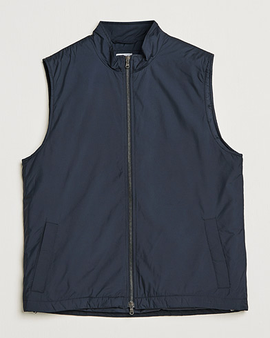 Mies | Takit | Sunspel | Recycled Polyester Padded Gilet Navy