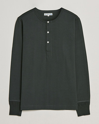 Mies | Pitkähihaiset t-paidat | Merz b. Schwanen | Classic Organic Cotton Henley Sweater Forest