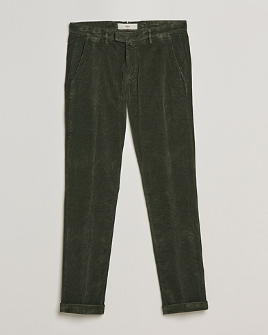 Mies | Chinot | Briglia 1949 | Slim Fit Corduroy Trousers Dark Green