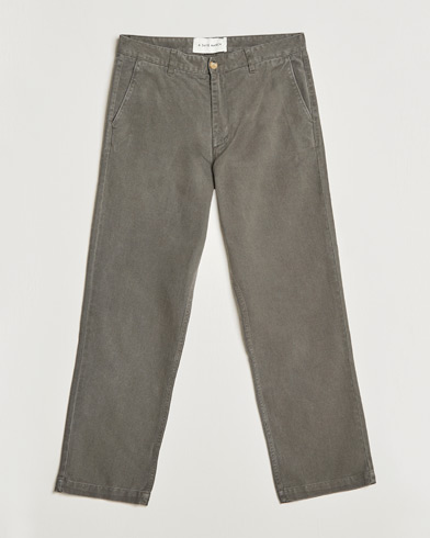 Mies | A Day's March | A Day's March | Redwood Cotton/Tencel Trousers Olive