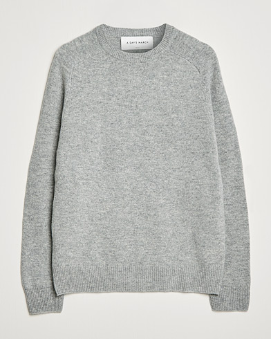 Mies | Alle 100 | A Day's March | Brodick Lambswool Sweater Grey Melange