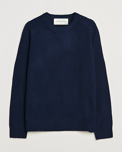 Mies | Alle 100 | A Day's March | Brodick Lambswool Sweater Navy