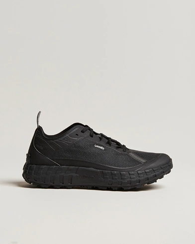 Mies | Mustat tennarit | Norda | 001 Running Sneakers Stealth Black