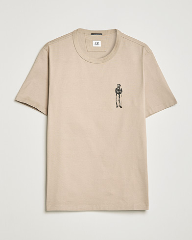 Mies | C.P. Company | C.P. Company | Heavy Mercerized Cotton Printed Logo T-Shirt Sand