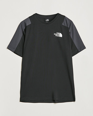 Mies |  | The North Face | Mountain Athletics T-Shirt Black/Asphalt