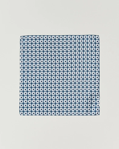 Mies |  | Amanda Christensen | Medallion Silk Pocket Square White