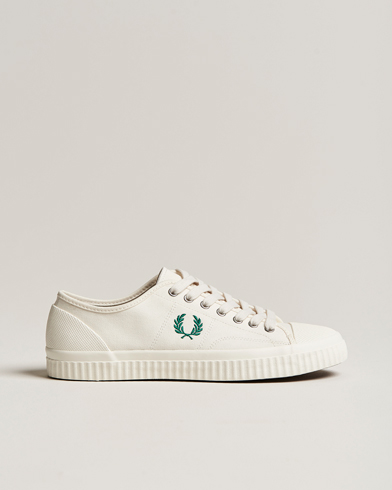 Mies | Fred Perry | Fred Perry | Huges Low Canvas Sneaker Light Ecru