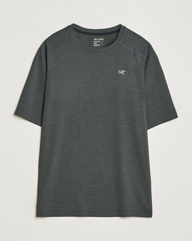 Mies | Lyhythihaiset t-paidat | Arc'teryx | Cormac Crew Neck T-Shirt Black Heather