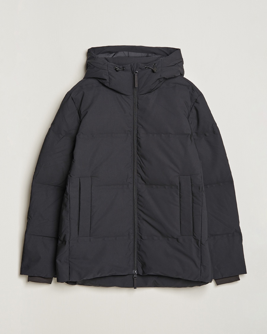 A Day's March Yangra Puffer Jacket Matt Black – Musta