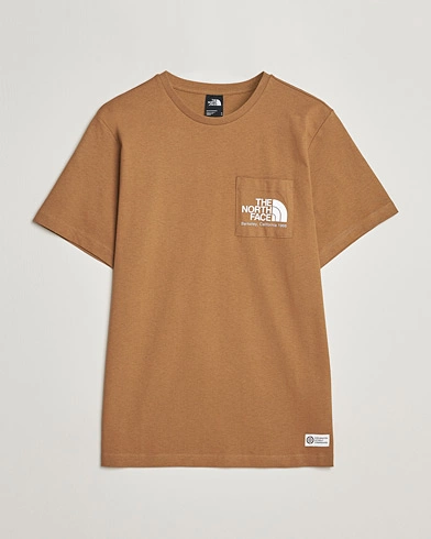Mies | Active | The North Face | Berkeley Pocket T-Shirt Utility Brown