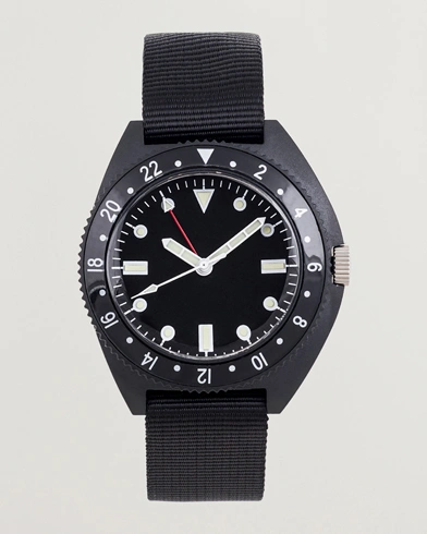 BEAMS PLUS Type-P24 Utility Watch Black – Musta