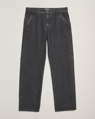 Filippa K Loose Fit Workwear Jeans Washed Black – Musta