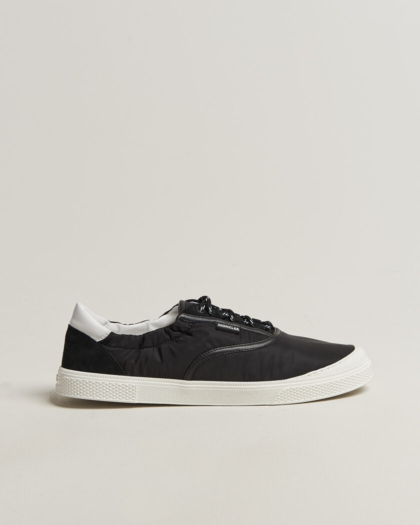 Moncler Low Top Sneakers Black – Musta