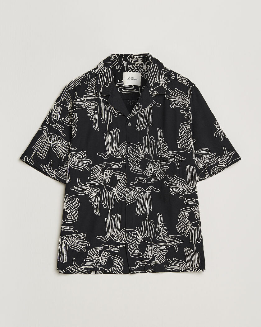 LES DEUX Liam AOE Flower Short Sleeve Shirt Black – Monivärinen