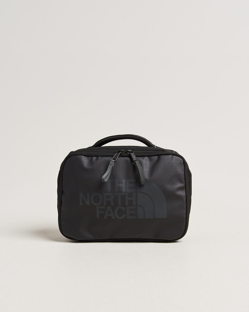 The North Face Base Camp Voyager Toiletry Kit Black – Musta