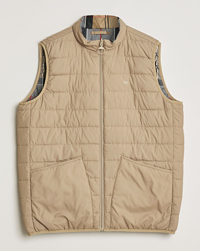 Barbour Lifestyle Reversible Tartan Puffer Gilet Dress Tartan – Beige
