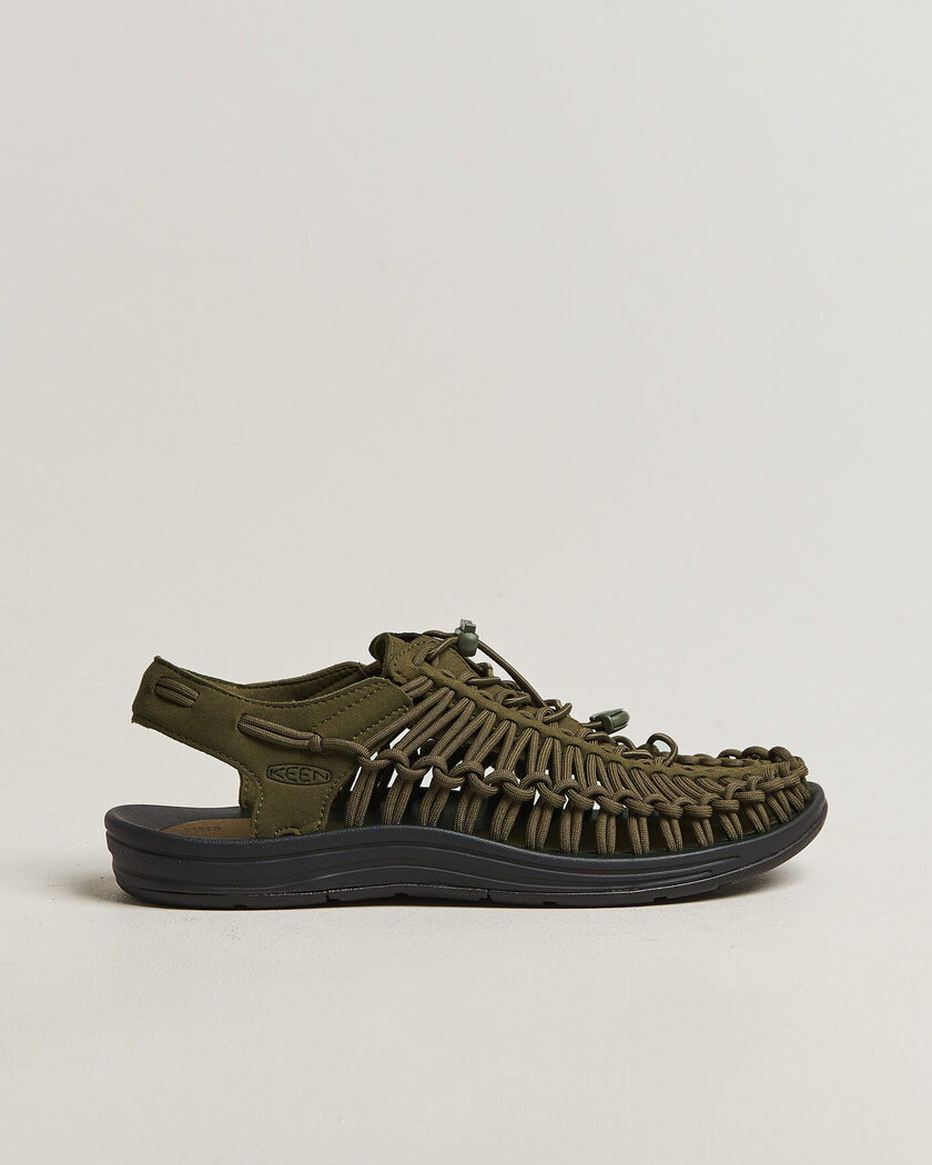 KEEN Uneek Sneaker Sandal Dark Olive – Vihreä