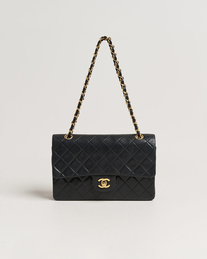 Chanel Pre-Owned Classic Medium Double Flap Bag Lambskin Black – Musta