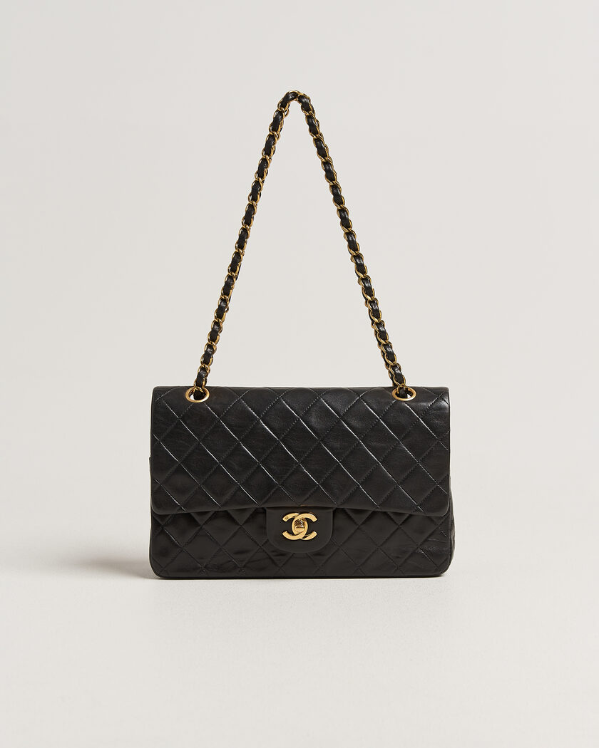 Chanel Pre-Owned Classic Medium Double Flap Bag Lambskin Black – Musta