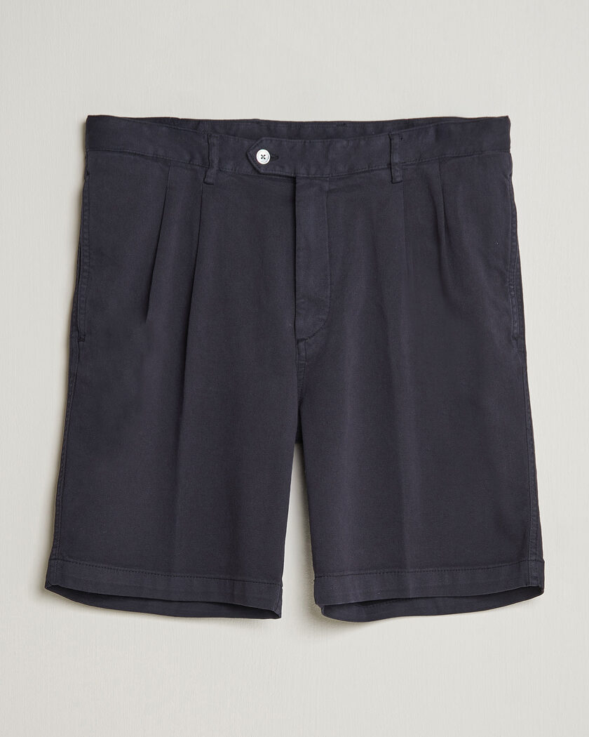 Oscar Jacobson Tanker Pleat Shorts Navy – Sininen