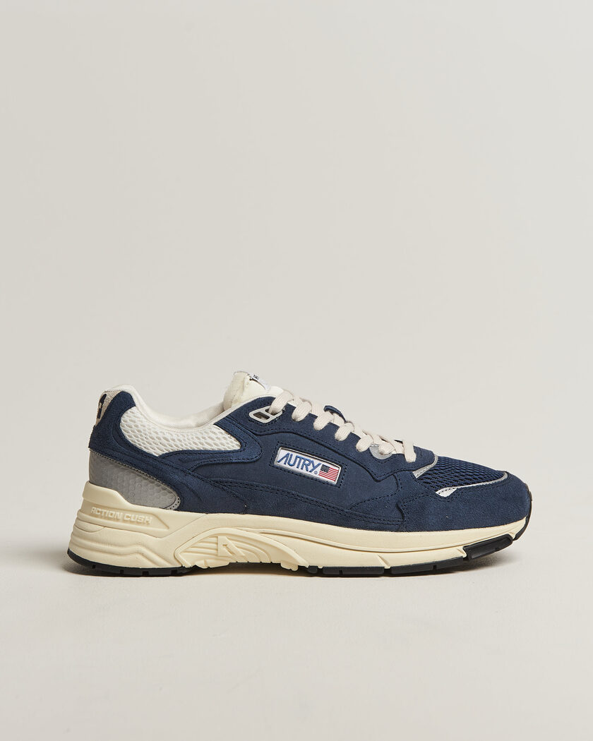  Autry Hyperway Low Suede Running Sneaker Black – Musta
