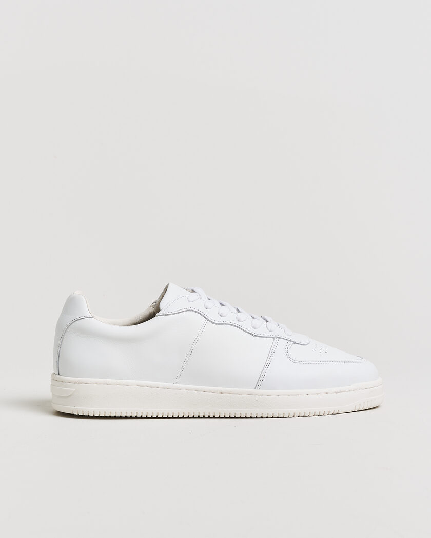LES DEUX Sporty Leather Sneaker White – Valkoinen