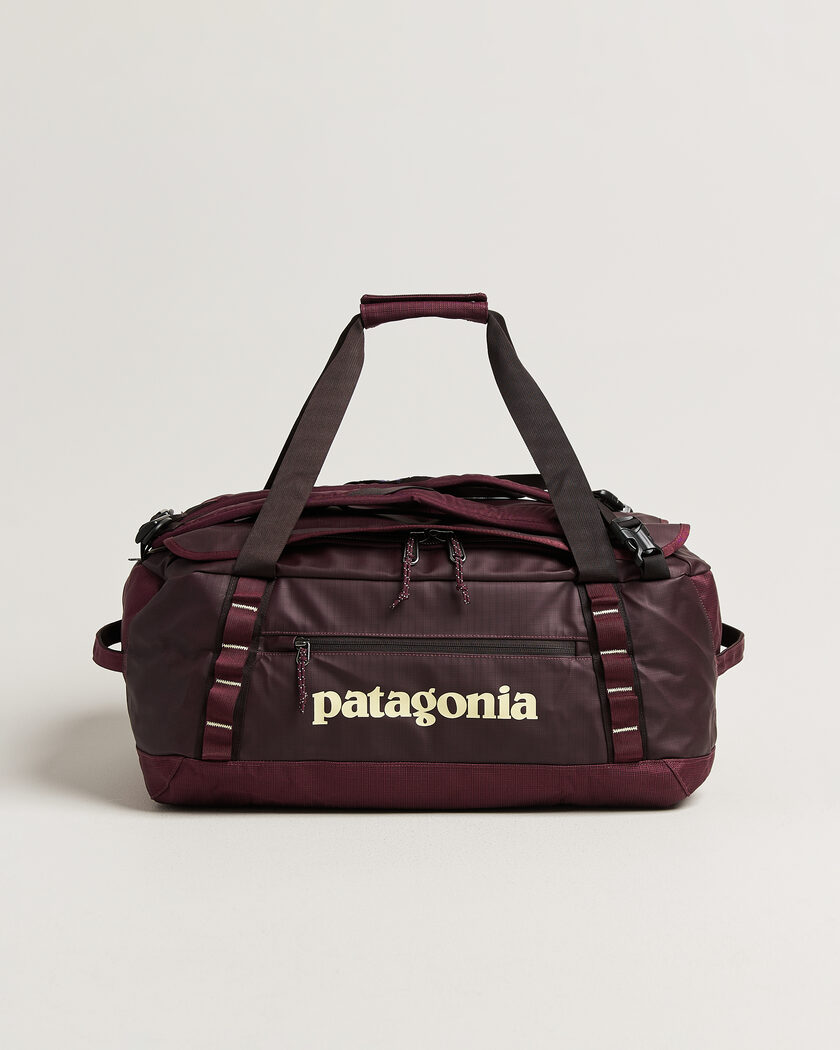 Patagonia Black Hole Duffel 40L Berry Fig – Liila
