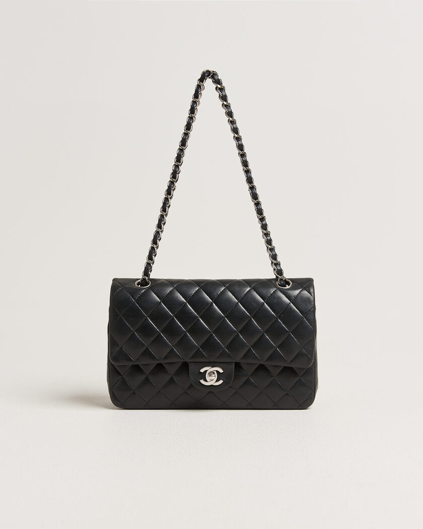 Chanel Pre-Owned Classic Medium Double Flap Bag Lambskin Black – Musta