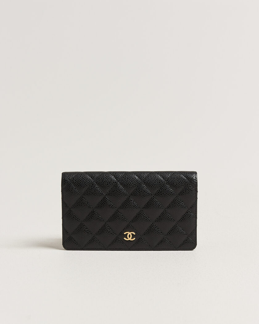 Chanel Pre-Owned Classic Bifold Wallet Caviar Leather Black – Musta