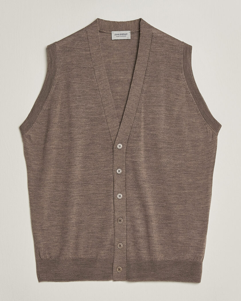 John Smedley Bolton Extra Fine Merino Waistcoat Mushroom Brown – Ruskea