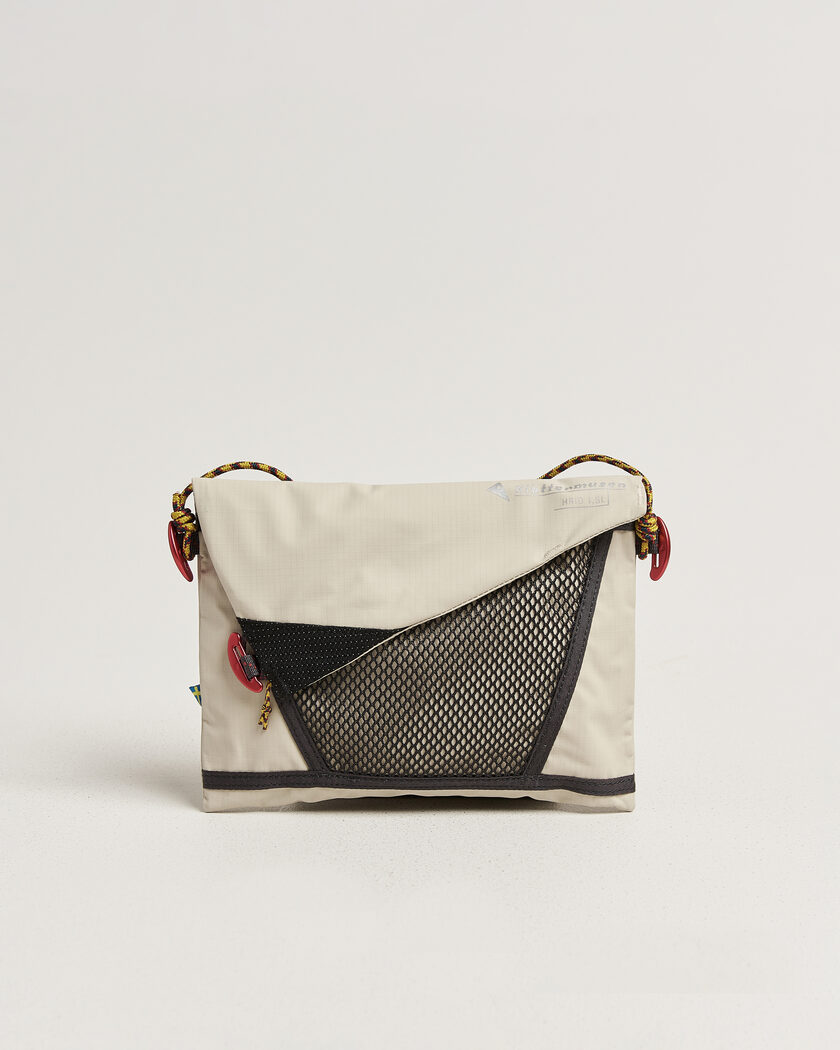 Klättermusen Hrid WP 1,5L Accessory Bag Silver Creme – Harmaa