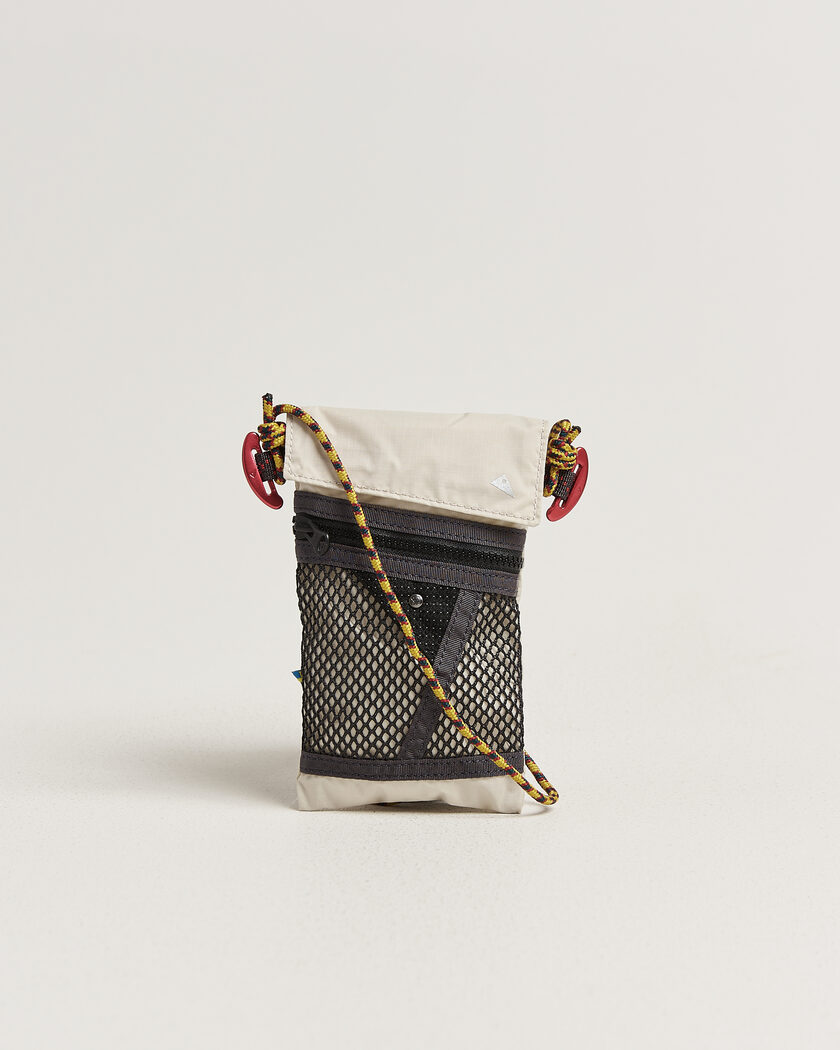Klättermusen Algir Lanyard Pocket Bag Putty Grey – Harmaa