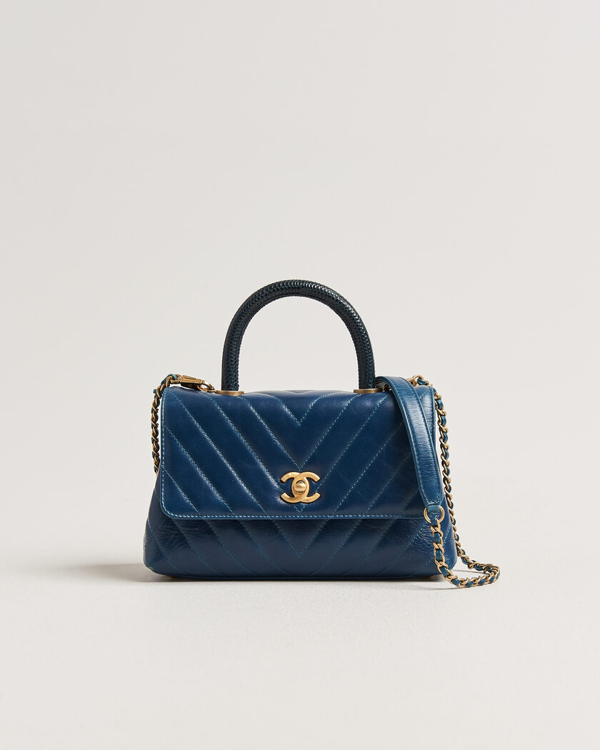 Chanel Pre-Owned Coco Handle Chevron Bag Blue – Sininen